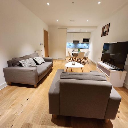 Kaf Luxury Apartment Londra Esterno foto