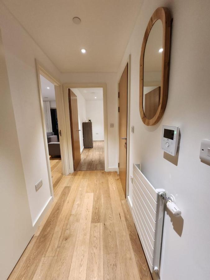 Kaf Luxury Apartment Londra Esterno foto